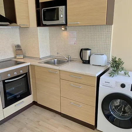 Apartman Beachfront Family For 8 Guests Obzor