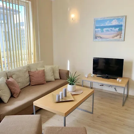 Apartman Beachfront Family For 8 Guests Obzor