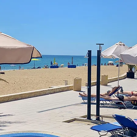 Beachfront Family For 8 Guests Obzor